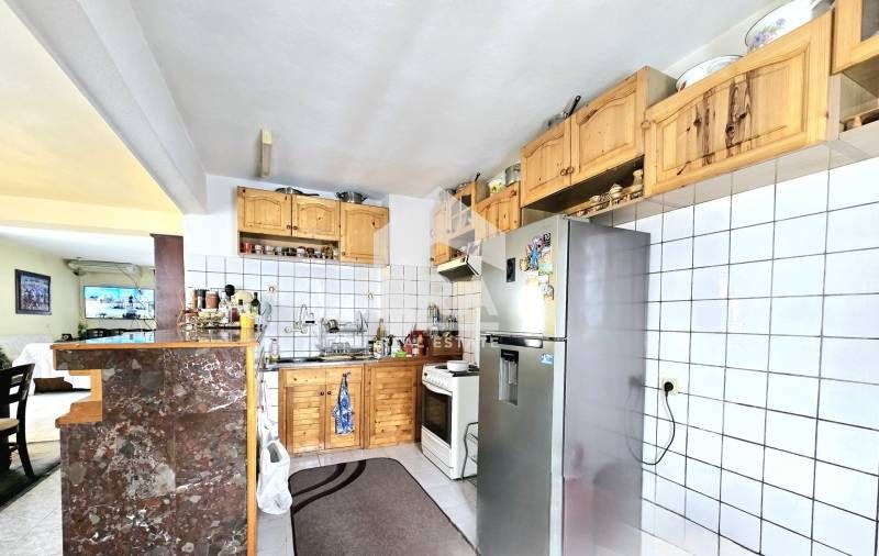 Продава се Многостаен апартамент в Велико Търново, Света гора - 176 кв.м за 783 €/кв.м - Снимка #3