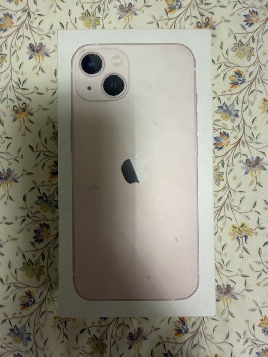 Iphone 13 в идеальном состоянии