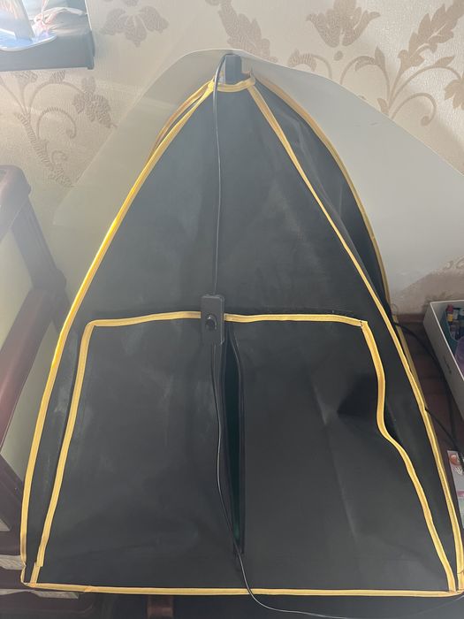 Cort foto , led , fundal alb - transp gratuit