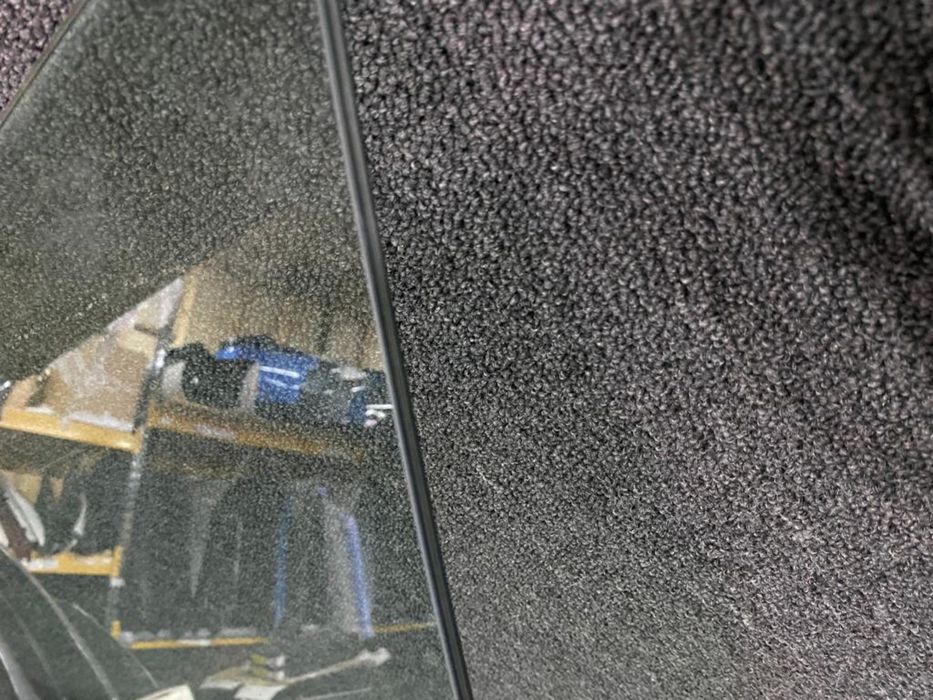 Usa Usi stanga Audi q8 4m8 fata spate geam maner