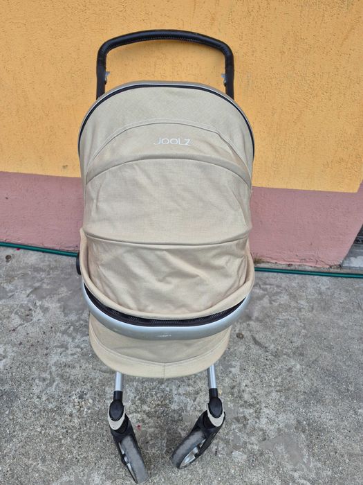 Vand carucior JOOLZ cu landou + accesorii.