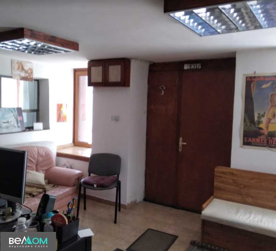 Дава се под наем Склад в Варна, ЖП Гара - 130 кв.м за 408 € - Снимка #4