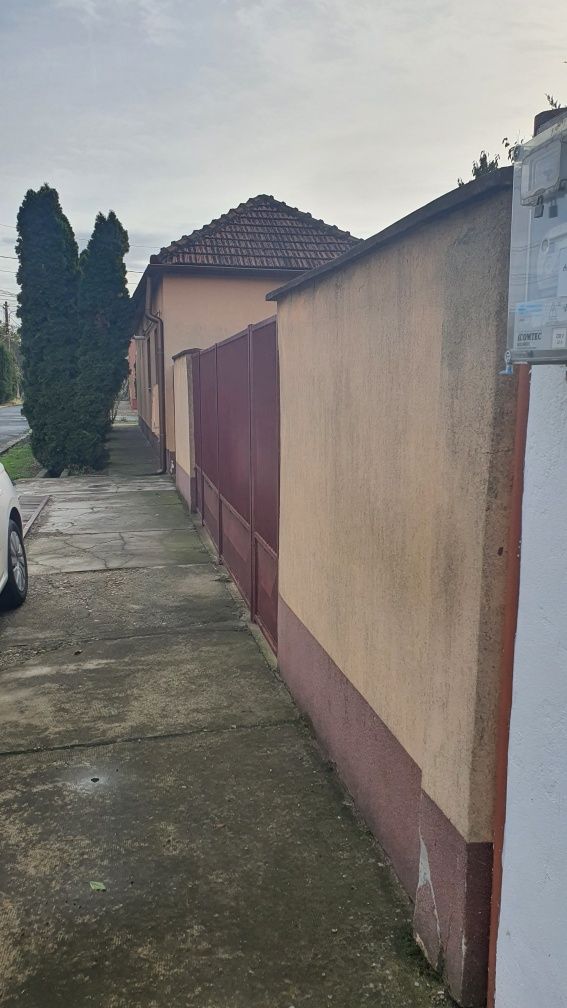 Vand casa zona Grădiște