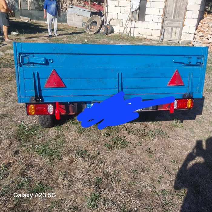 Remorcuță de vânzare
