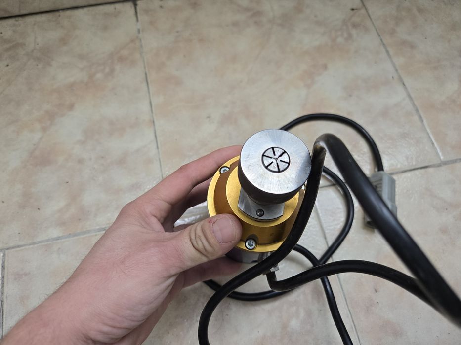 CARBIDOR CNC за фрезоване