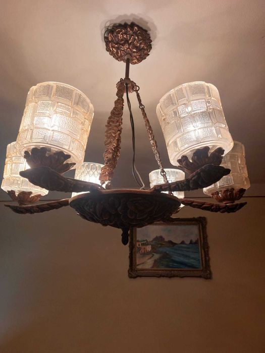 Vand candelabru in stare buna