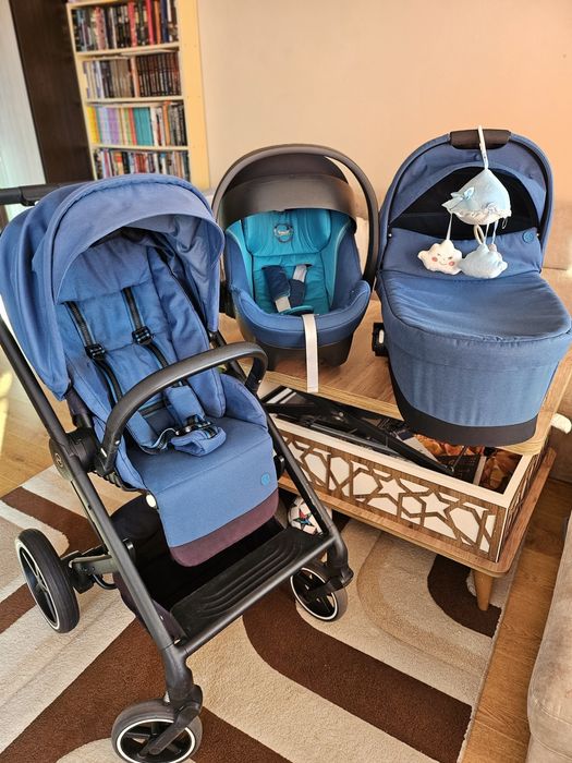 Количка Cybex balios s lux с много подаръци