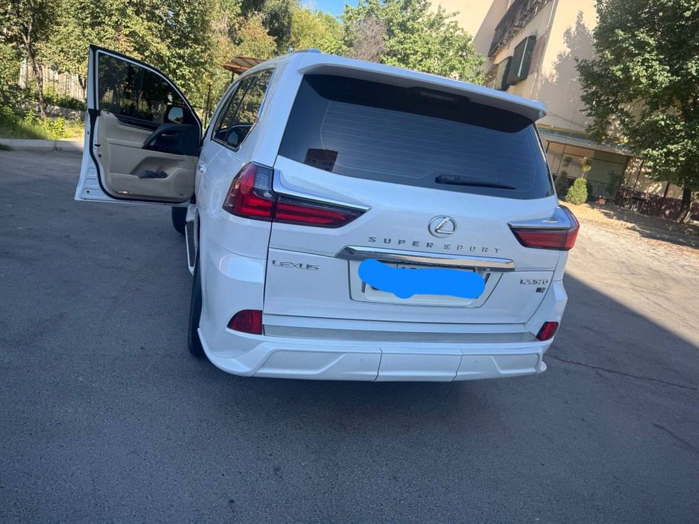 LEXUS LX 570 SPORT + продается