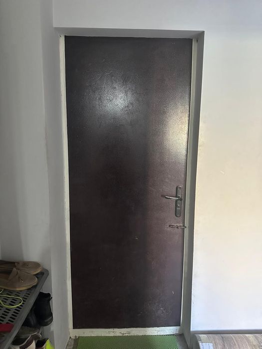 Дверь металлическая