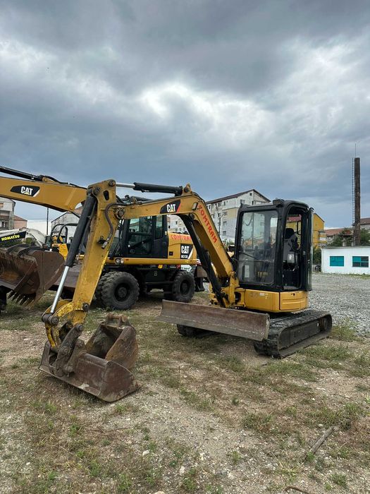 Excavator senila cauciuc CAT 304 C