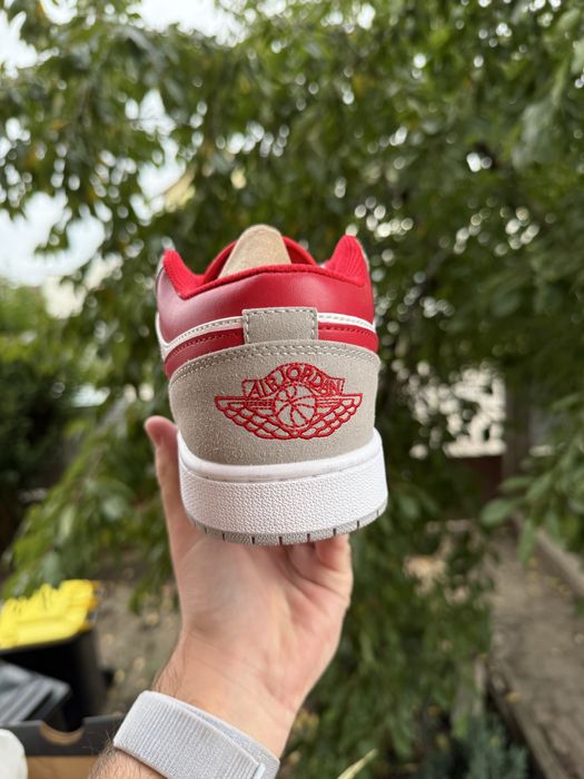Jordan 1 Low Grey, marimea 41, 42, citeste descrierea