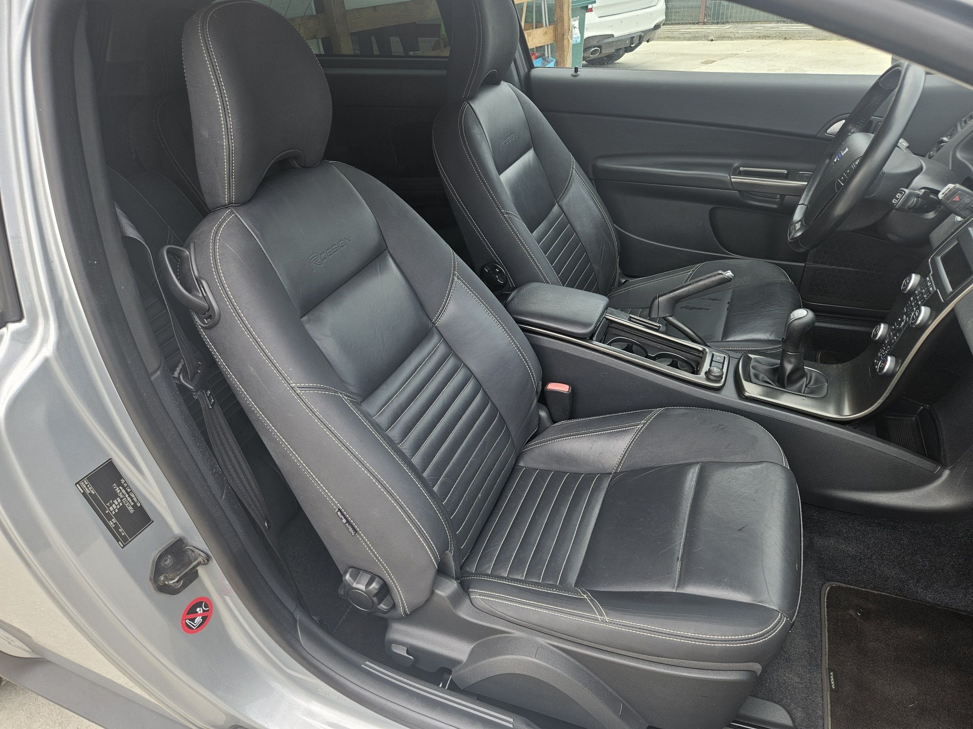 Volva C30  / R Design  / 1.6 Diesel