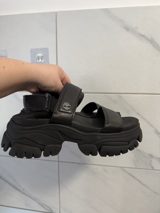 sandale cu platforma inalta