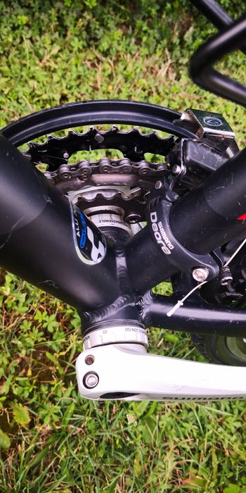 Cube, traking, cadru aluminiu furca carbon.