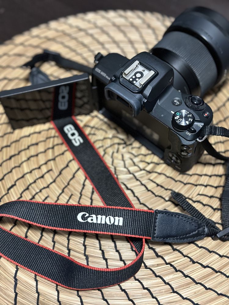 Aparat foto Canon EOS M50 II