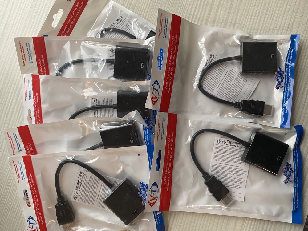 Продам ViTi HDMI - VGA HDV600 черный