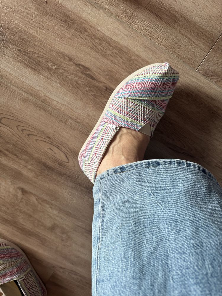 Летни мокасини Toms