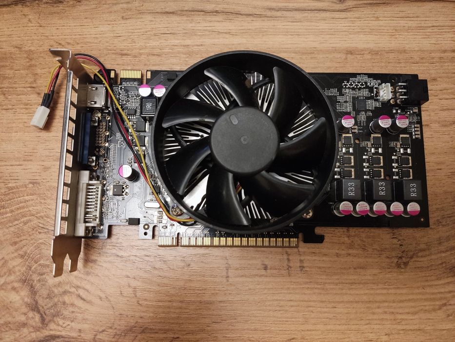 Видеокарты Б/У GF9800GT/ GT440/ GTX550Ti