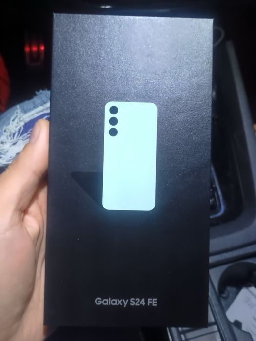 Samsung galaxy s24 FE 128