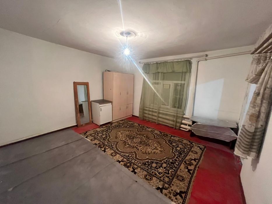 сдам в аренду времянку  1 комната и кухня