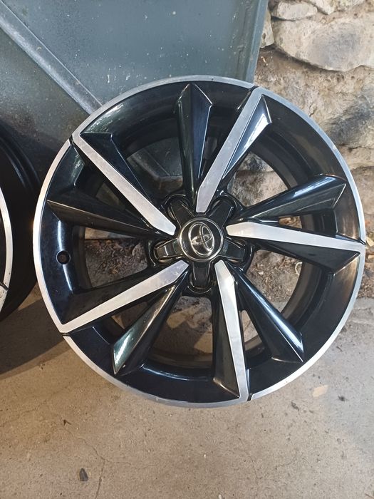 Джантa 17"  Toyota Auris