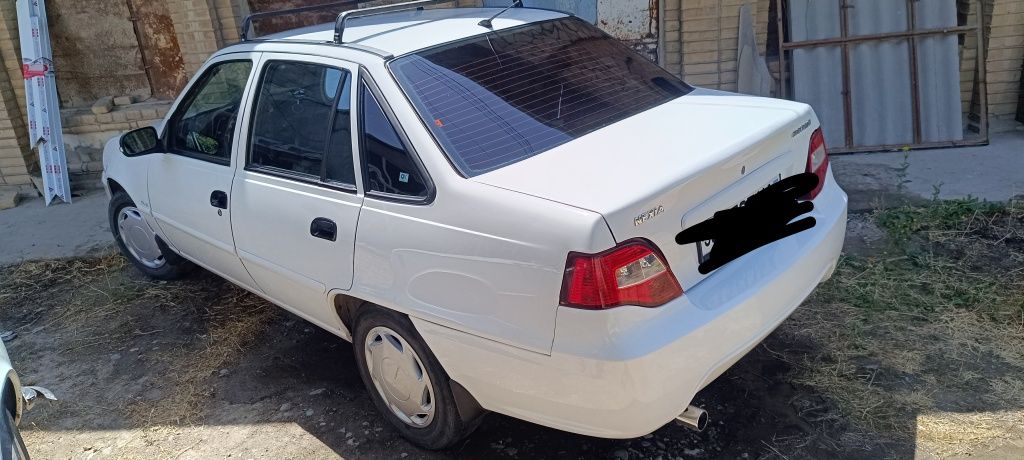 Nexia 2 gibrid sotladi srochna