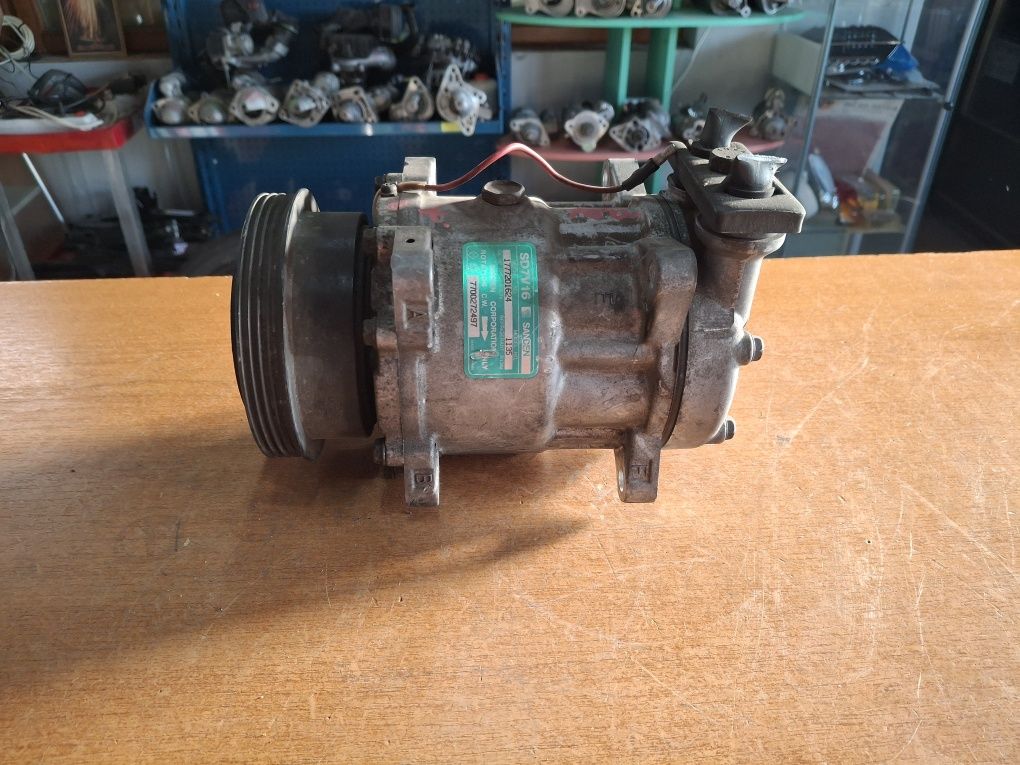 Compresor aer condiționat Renault Clio 1.4i 1991-1998