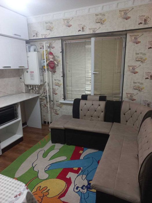 Srochna uy sotiladi 2 xonalik 60 kv