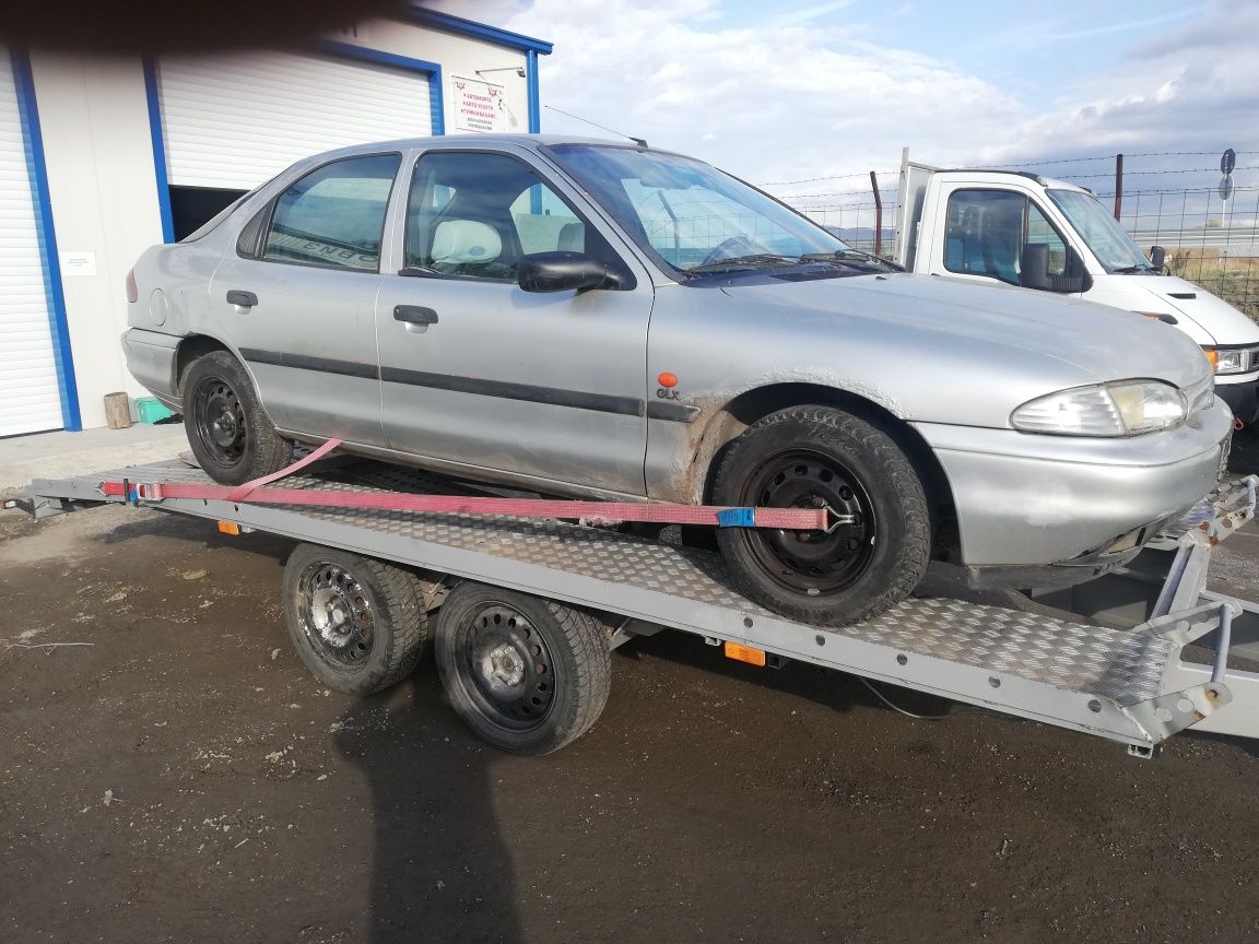 Ford mondeo/Форд мондео 1.8 115к.с на части