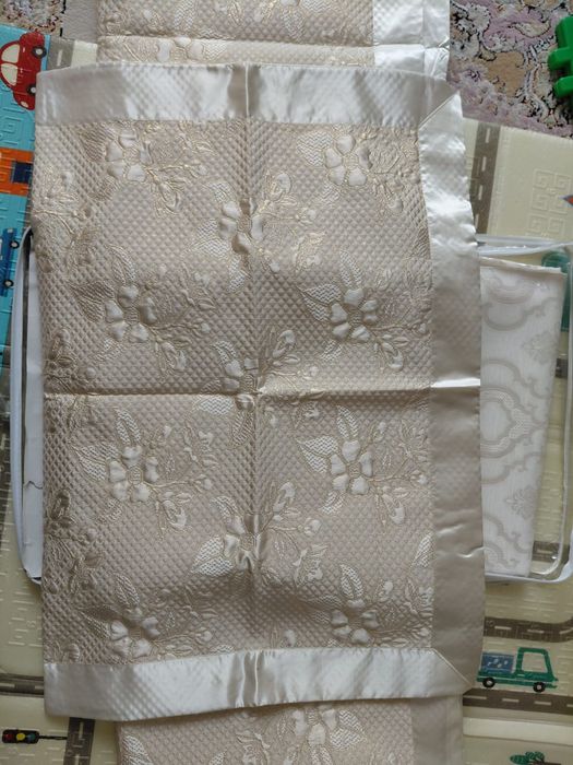 Продам комплект постельного белья