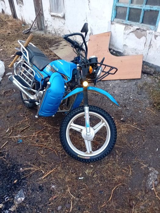 Продам мотоцикл даюн