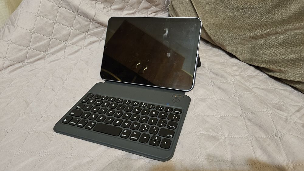 Husa keyboard pt Ipad mini 6, 7
