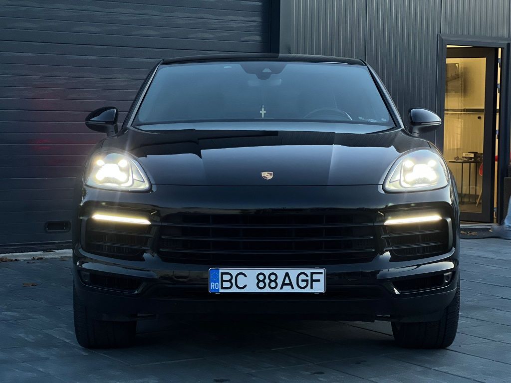 Porsche cayenne coupe an 2020.fără DAUNE. VARIANTE +/-dif.