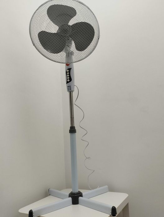 Вентилатор - 40 W , 3 скорости