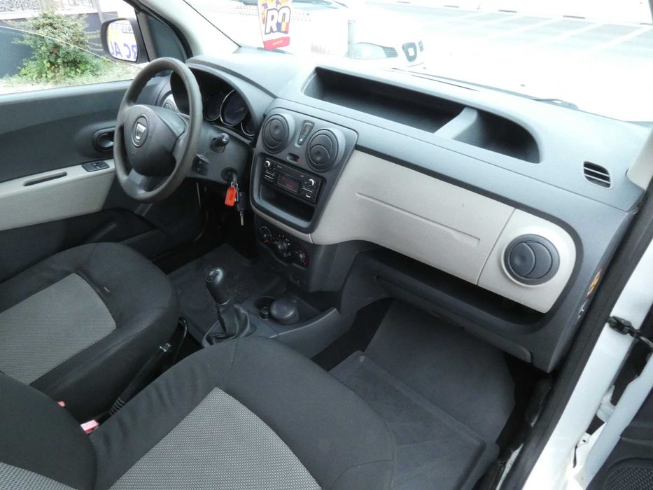 Dacia dokker/Stoc 3 unitati