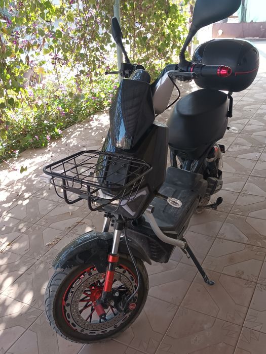 Sukuter sotiladi