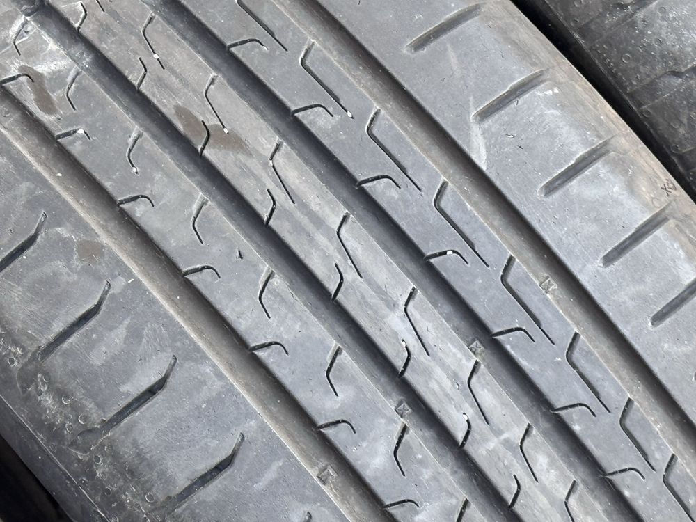 215/50/R18 Continental EcoContact6 4бр летни dot4520 6-7мм