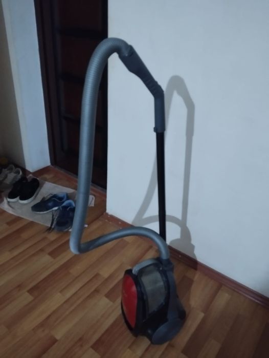 Продам палысос LG