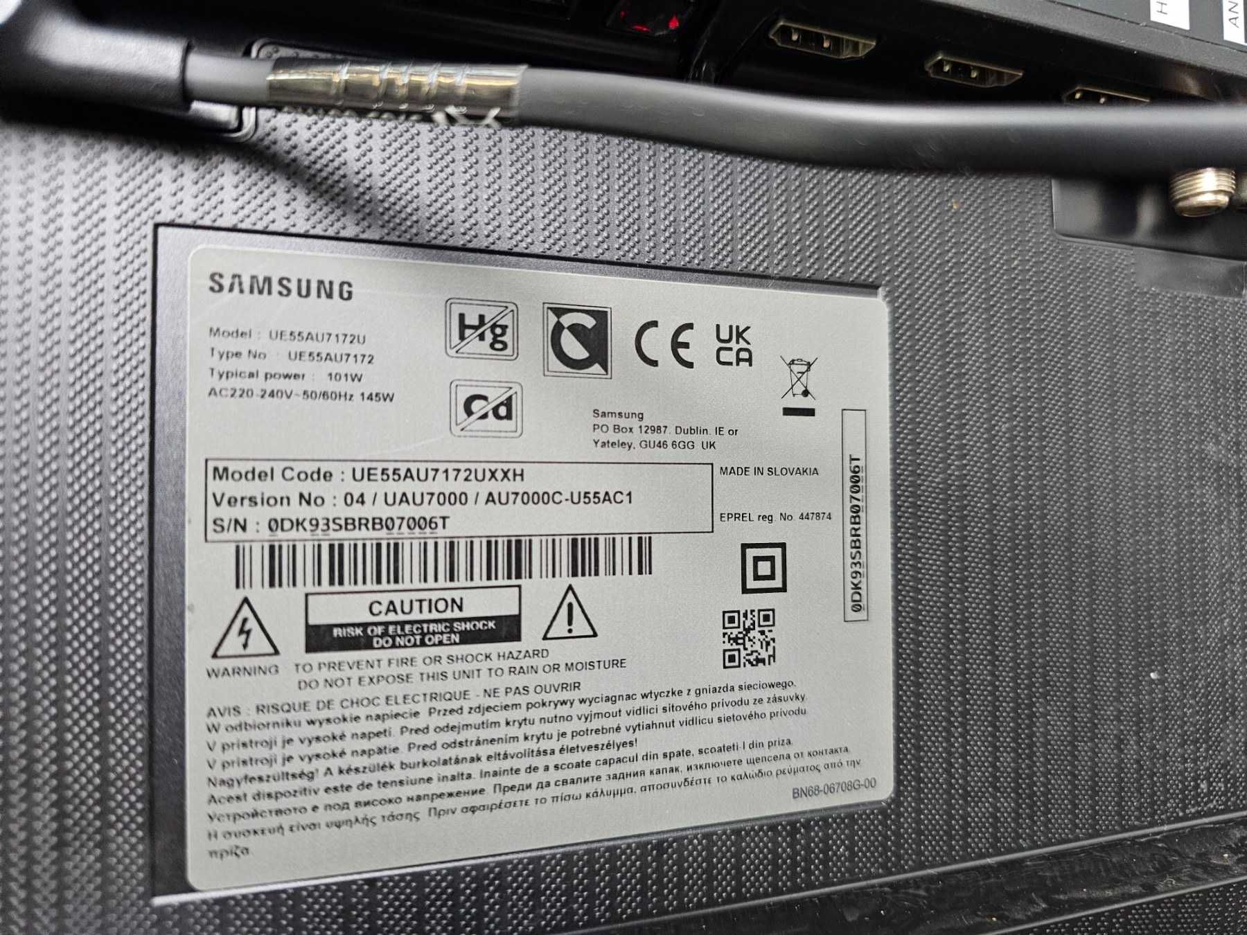 За ЧАСТИ  Телевизор SAMSUNG UE-55AU7172, с дистанционно