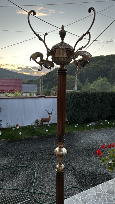 Cuier din bronz masiv