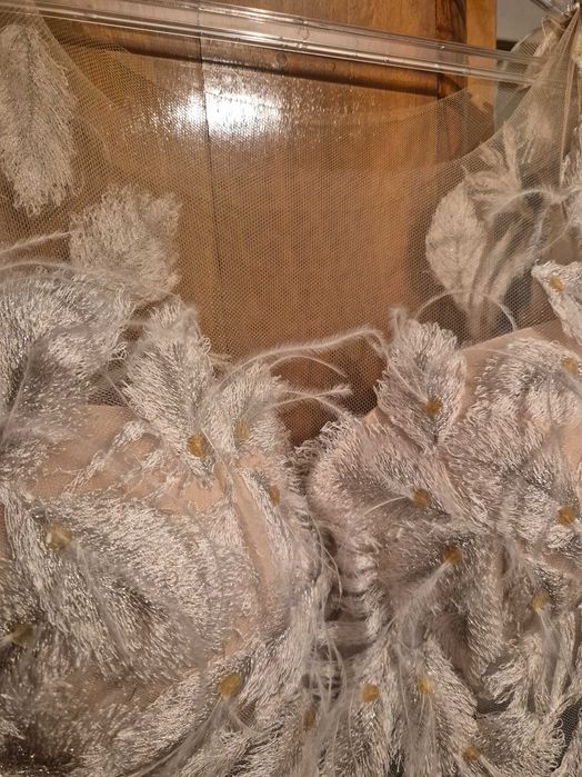 Красива бална рокля