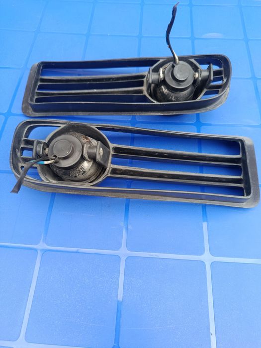 grila cu proiectoare golf 4