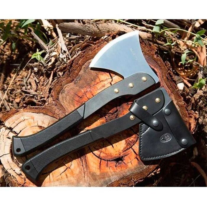 Испанска брадвичка MUELA HA-W с кожен калъф Брадва за туризъм