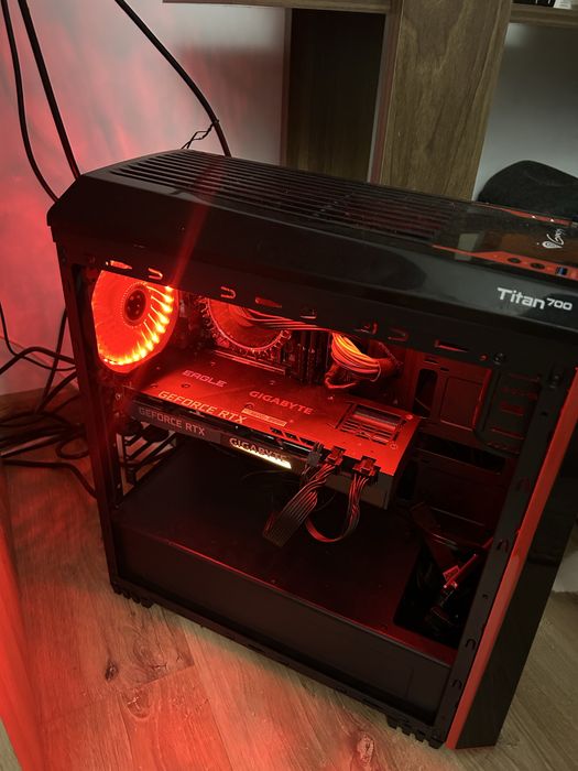 monitor 165 hz i5-12400f rtx 3070 mouse tastatura mecanica