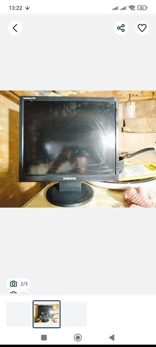 Монитор Самсунг жк старенький