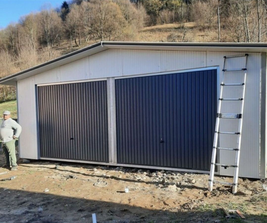 Garaje auto din panauri sndwis