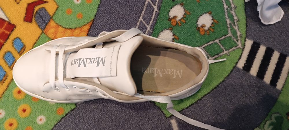 Adidași Max Mara 39