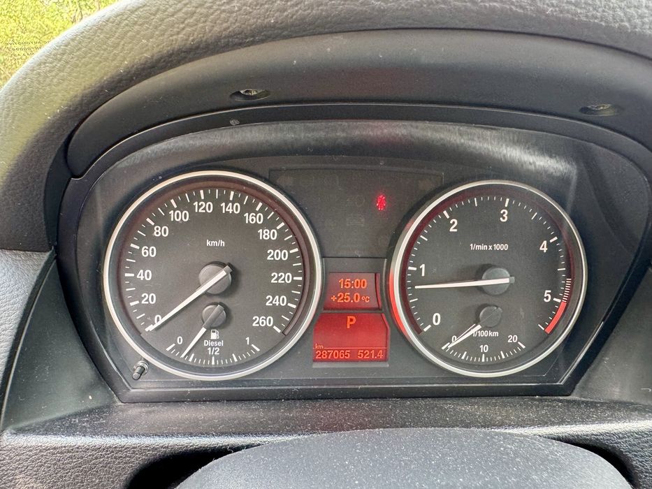 BMW X1   X drive