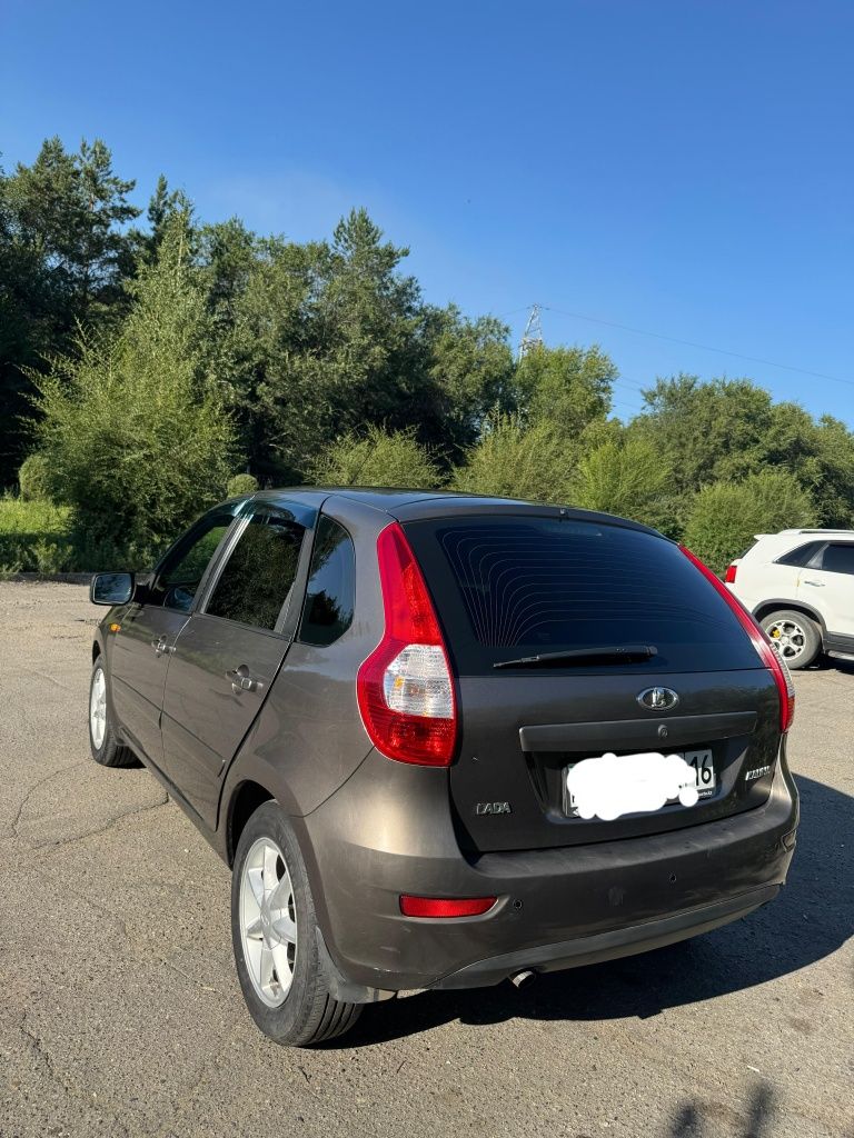 Продам в отличном состояний лада калину автомат