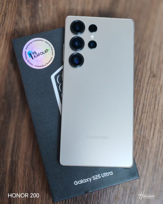 Samsung S25 Ultra 512gb год гарантия